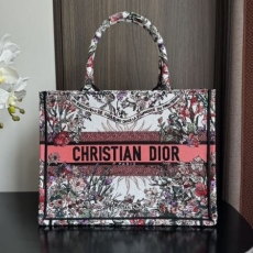 Christian Dior Shopping Bags